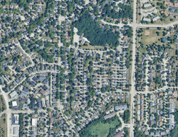 Pre-foreclosure in  MARLIZ DR Waukesha, WI 53189