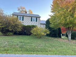  Scrabble Rd, Shepherdstown WV