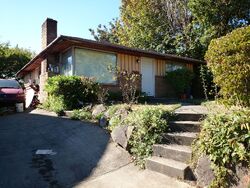 Pre-foreclosure in  29TH AVE S Seattle, WA 98144