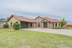 Pre-foreclosure in  S CROSSINGS CT San Angelo, TX 76904
