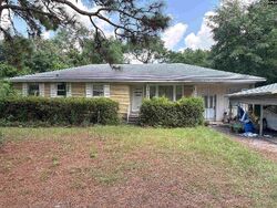 Pre-foreclosure in  DICKERT DR Lexington, SC 29073