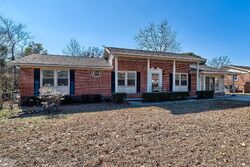 Pre-foreclosure in  AMERICAN AVE West Columbia, SC 29170