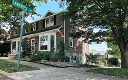 Pre-foreclosure in  FRANKLIN ST Reading, PA 19611