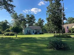 Pre-foreclosure Listing in N RIDGE RD PERKASIE, PA 18944