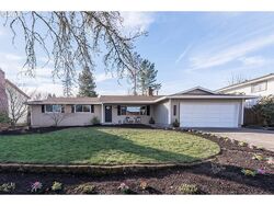 Pre-foreclosure in  SW ROSA DR Beaverton, OR 97078