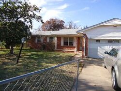 Pre-foreclosure in  WOODLAND PARK TER Spencer, OK 73084