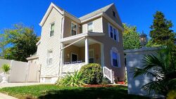 Pre-foreclosure in  EBERSOLE AVE Cincinnati, OH 45227