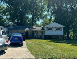  Dartmoor Rd, Mentor OH