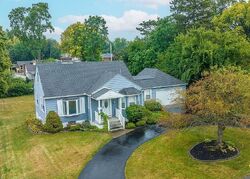 Pre-foreclosure in  ELM HILL DR Dayton, OH 45415