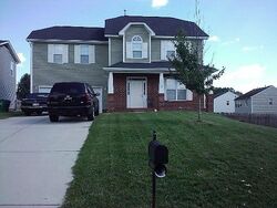 Pre-foreclosure in  BEARWALLOW CT Charlotte, NC 28213