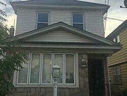 Pre-foreclosure in  168TH ST Jamaica, NY 11433