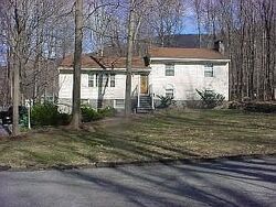  Brookside Rd, Beacon NY