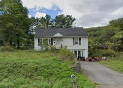 Pre-foreclosure in  STRATMILL RD Binghamton, NY 13904