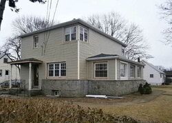 Pre-foreclosure in  DUBOIS AVE Amityville, NY 11701