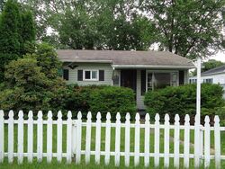 Pre-foreclosure in  CHARLES ST Elmira, NY 14904
