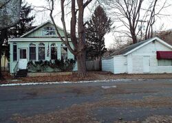Pre-foreclosure in  113TH ST Troy, NY 12182