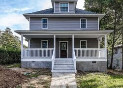 Pre-foreclosure in  BUFFET PL Huntington Station, NY 11746