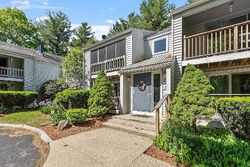 Pre-foreclosure in  TERNBURY SQ UNIT E2 Nashua, NH 03060