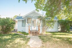 Pre-foreclosure in  6TH AVE Havre, MT 59501