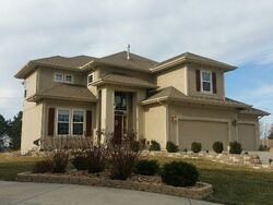 Pre-foreclosure in  N ASKEW AVE Kansas City, MO 64156