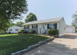 Pre-foreclosure in  BERNADINE DR Saint Louis, MO 63123