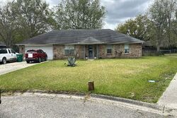 Pre-foreclosure in  BIRDIE CIR Picayune, MS 39466