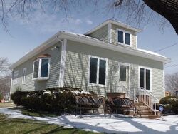 Pre-foreclosure in  ARCADE AVE Seekonk, MA 02771