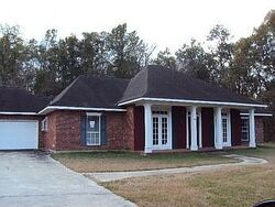 Pre-foreclosure in  IEVER ST Hammond, LA 70401