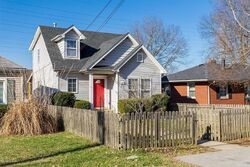 Pre-foreclosure in  WITAWANGA AVE Louisville, KY 40222