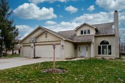 Pre-foreclosure in  TANAGER BLVD Fort Wayne, IN 46818