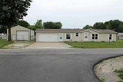 Pre-foreclosure in  BERTHA ST Woodburn, IN 46797