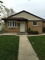 Pre-foreclosure in  LINDER AVE Burbank, IL 60459