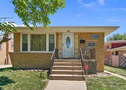 Pre-foreclosure in  ELLIS AVE Dolton, IL 60419