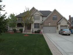 Pre-foreclosure in  S 80TH AVE Palos Heights, IL 60463