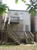 Pre-foreclosure in  W GLADYS AVE Chicago, IL 60624