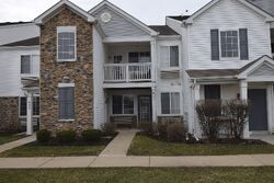 Pre-foreclosure in  SILVERSTONE DR Carpentersville, IL 60110