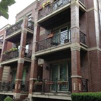 Pre-foreclosure in  N KEYSTONE AVE S Chicago, IL 60641