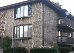 Pre-foreclosure in  PARKSIDE AVE  Oak Lawn, IL 60453