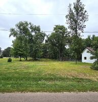 Pre-foreclosure in  HOLIDAY DR Somonauk, IL 60552