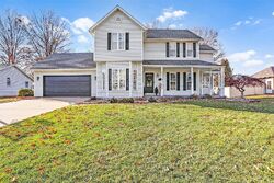 Pre-foreclosure in  HAMPTON CT Highland, IL 62249