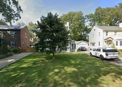 Pre-foreclosure in  W SUNSET AVE Decatur, IL 62522