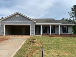  Lake Laurel Rd Ne, Milledgeville GA