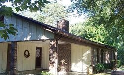 Pre-foreclosure in  SUMMER RD Tunnel Hill, GA 30755