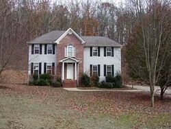  The Trl Se, Lindale GA