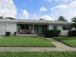  6th St, West Palm Beach FL