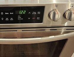 Pre-foreclosure in  MERIDIAN AVE  Miami Beach, FL 33139