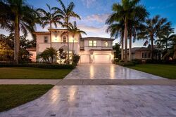 Pre-foreclosure in  EQUINE LN West Palm Beach, FL 33414