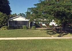 Pre-foreclosure in  BUENA VISTA LN Naples, FL 34105