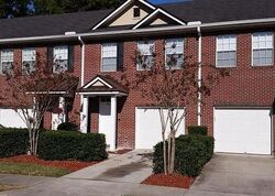  Landau Rd, Jacksonville FL