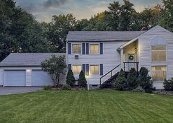 Pre-foreclosure in  CHIMNEY SWEEP HILL RD Glastonbury, CT 06033